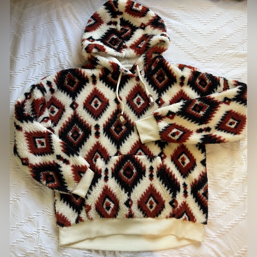 CAVENDARS WOMENS HOODIE